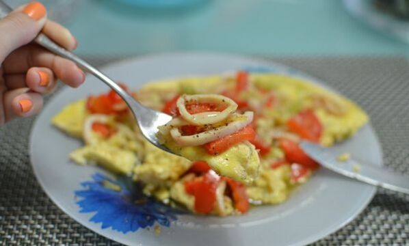 omelet met inktvis voor een eiwitdieet